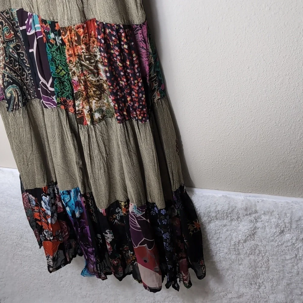 Young Threads Floral Embroidered Maxi Dress Womens Large Gravel Green Dress - Picture 5 of 14